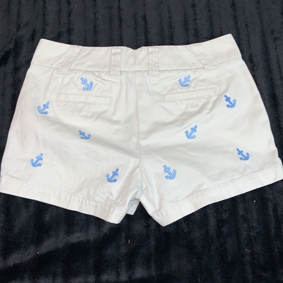 J Crew chino shorts ivory white with blue seahorses size 2 100% cotton broken in - Picture 6 of 7